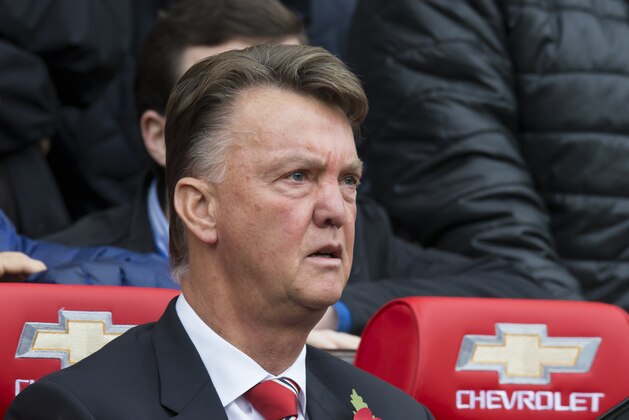 Manchester United's manager Louis van Gaal takes to the touchline before the English Premier League soccer match between Manchester United and Manchester City at Old Trafford Stadium, Manchester, England, Sunday, Oct. 25, 2015. (AP Photo/Jon Super)