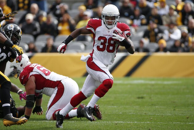 Arizona Cardinals running back Andre Ellington (38) carries the ball during an NFL football game against the Pittsburgh Steelers, Sunday, Oct. 18, 2015 in Pittsburgh. (AP Photo/Gene J. Puskar)