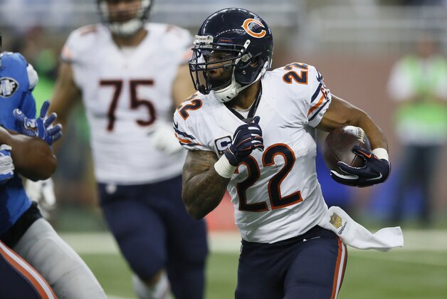 Chicago Bears running back Matt Forte (22) carries against the Detroit Lions during the second half of an NFL football game, Sunday, Oct. 18, 2015, in Detroit. (AP Photo/Duane Burleson)