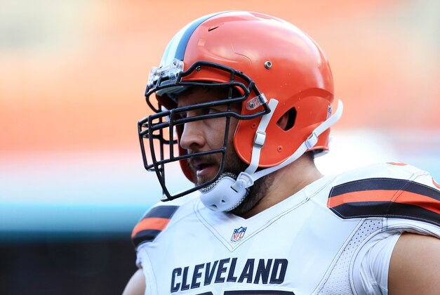 Aug 20, 2015; Cleveland, OH, USA; Cleveland Browns center Alex Mack prior to the game against the Buffalo Bills at FirstEnergy Stadium. Mandatory Credit: Andrew Weber-USA TODAY Sports
