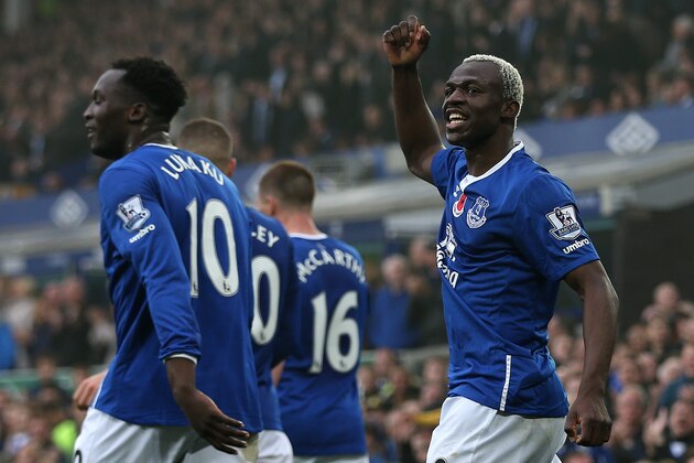 LIVERPOOL, ENGLAND - NOVEMBER 01: Arouna Kone of Everton celebrates scoring his side's fifth goal during the Barclays Premier League match between Everton and Sunderland at Goodison Park on November 1, 2015 in Liverpool, England. (Photo by Chris Brunskill/Getty Images)