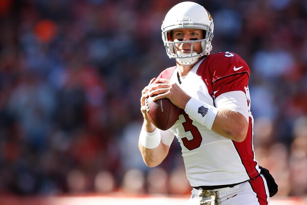 CLEVELAND, OH - NOVEMBER 01: Carson Palmer #3 of the Arizona Cardinals throws a first quarter pass while playing the Cleveland Browns at FirstEnergy Stadium on November 1, 2015 in Cleveland, Ohio. (Photo by Gregory Shamus/Getty Images)