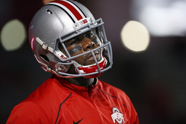 PISCATAWAY, NJ - OCTOBER 24: Quarterback Cardale Jones #12 of the Ohio State Buckeyes during warmups before a game against the Rutgers Scarlet Knights at High Point Solutions Stadium on October 24, 2015 in Piscataway, New Jersey. (Photo by Rich Schultz /Getty Images)