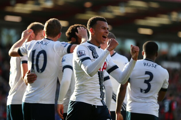 BOURNEMOUTH, ENGLAND - OCTOBER 25:  Dele Alli of Tottenham Hotspur celebrates after Harry Kane of Tottenham Hotspur scores to make it 1-4 during the Barclays Premier League match between A.F.C Bournemouth and Tottenham Hotspur at Vitality Stadium on October 25, 2015 in Bournemouth, England.  (Photo by Catherine Ivill - AMA/Getty Images)