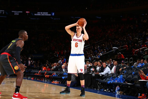 NEW YORK, NY - OCTOBER 29:  Kristaps Porzingis #6 of the New York Knicks handles the ball against the Atlanta Hawks on October 29, 2015 at Madison Square Garden in New York City.  NOTE TO USER: User expressly acknowledges and agrees that, by downloading and or using this photograph, User is consenting to the terms and conditions of the Getty Images License Agreement. Mandatory Copyright Notice: Copyright 2015 NBAE  (Photo by Nathaniel S. Butler/NBAE via Getty Images)