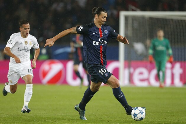 PARIS, FRANCE - OCTOBER 21: Zlatan Ibrahimovic of PSG in action during the UEFA Champions League match between Paris Saint-Germain (PSG) and Real Madrid at Parc des Princes stadium on October 21, 2015 in Paris, France. (Photo by Jean Catuffe/Getty Images)