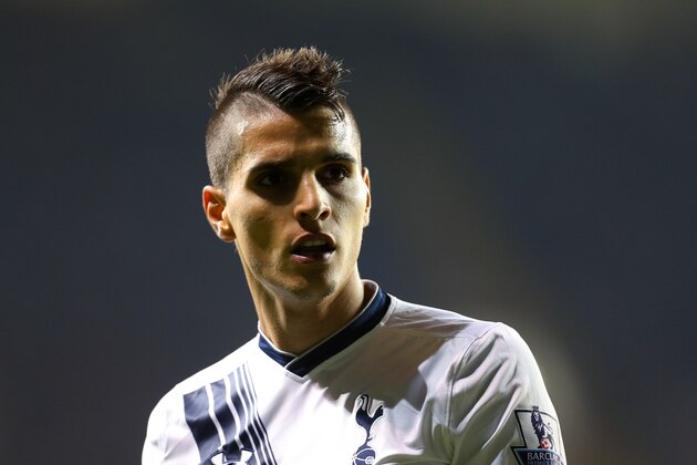 LONDON, ENGLAND - NOVEMBER 02:  Erik Lamela of Tottenham Hotspur during the Barclays Premier League match between Tottenham Hotspur and Aston Villa at White Hart Lane on November 2, 2015 in London, England.  (Photo by Catherine Ivill - AMA/Getty Images)