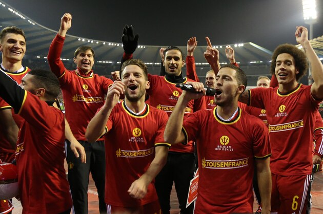 BRUSSELS, BELGIUM - OCTOBER 13:  Dries Mertens, Eden Hazard, Axel Witsel of Belgium and teammates celebrate with the fans their qualification for the Euro 2016 at the end of the UEFA EURO 2016 qualifier match between Belgium and Israel at King Baudouin Stadium (Stade du Roi Baudouin) on October 13, 2015 in Brussels, Belgium. (Photo by Jean Catuffe/Getty Images)