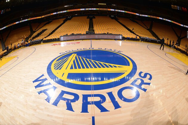 OAKLAND, CA - MAY 21: The Golden State Warriors logo before a game against the Houston Rockets in Game Two of the Western Conference Finals of the 2015 NBA Playoffs on May 21, 2015 at Oracle Arena in Oakland, California. NOTE TO USER: User expressly acknowledges and agrees that, by downloading and or using this photograph, user is consenting to the terms and conditions of Getty Images License Agreement. Mandatory Copyright Notice: Copyright 2015 NBAE (Photo by Noah Graham/NBAE via Getty Images)