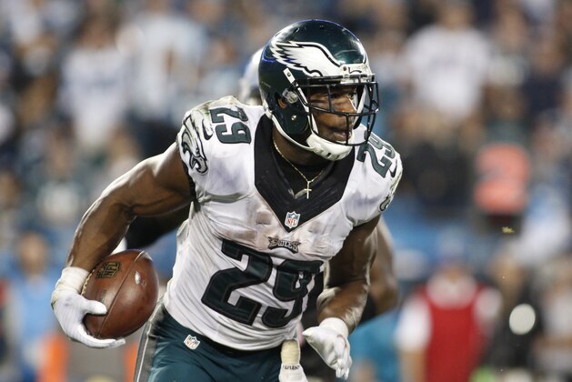 Philadelphia Eagles' DeMarco Murray (29) runs against the Carolina Panthers in the second half of an NFL football game in Charlotte, N.C., Sunday, Oct. 25, 2015. (AP Photo/Bob Leverone)