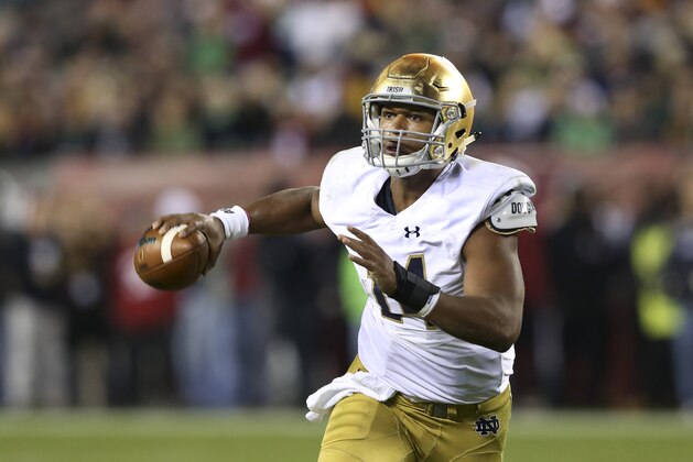 Notre Dame quarterback DeShone Kizer (14) looks to throw a pass during an NCAA college football game against Temple Saturday, Oct. 31, 2015, in Philadelphia. (AP Photo/Mel Evans)