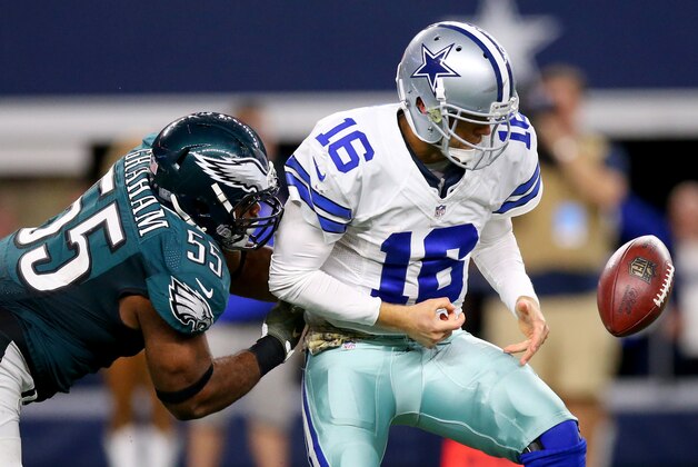 ARLINGTON, TX - NOVEMBER 8: Brandon Graham #55 of the Philadelphia Eagles knocks the ball away from Matt Cassel #16 of the Dallas Cowboys in the second half at AT&T Stadium on November 8, 2015 in Arlington, Texas. (Photo by Ronald Martinez/Getty Images)