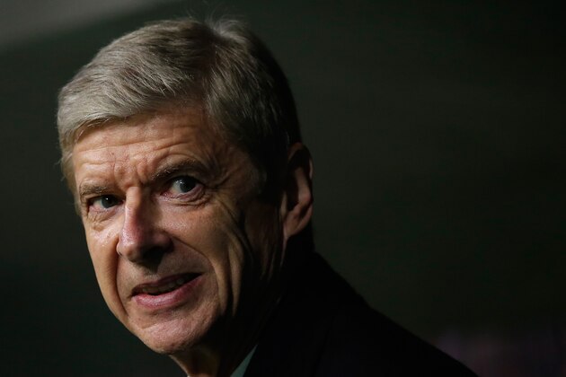 MUNICH, GERMANY - NOVEMBER 04:  Head coach Arsen Wenger of Arsenal looks on prior to the UEFA Champions League Group F match between FC Bayern Muenchen and Arsenal FC at Allianz Arena on November 4, 2015 in Munich, Germany.  (Photo by Boris Streubel/Getty Images)