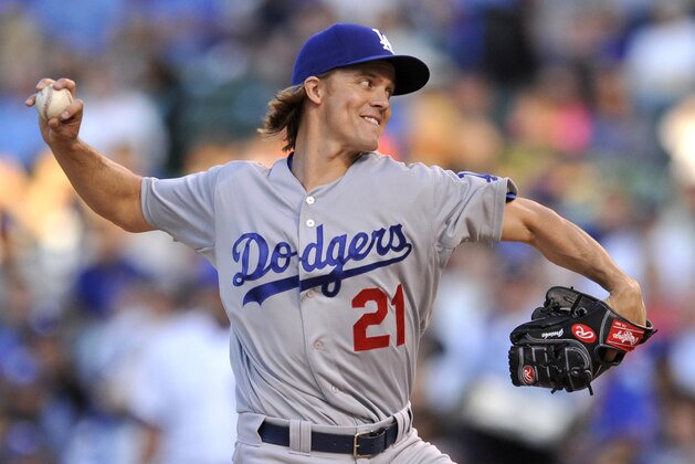 Los Angeles Dodgers starter Zack Greinke delivers a pitch during the first inning of a baseball game against the Chicago Cubs on Tuesday, June 23, 2015 in Chicago. (AP Photo/Paul Beaty)