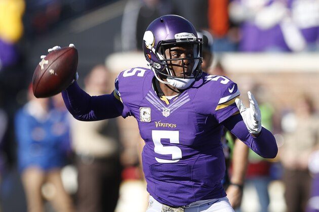 Minnesota Vikings quarterback Teddy Bridgewater prepares to throw during the first half of an NFL football game against the St. Louis Rams, Sunday, Nov. 8, 2015, in Minneapolis. (AP Photo/Jim Mone)