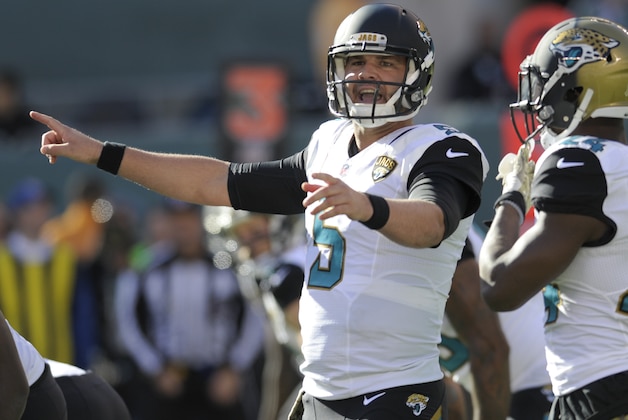 Jacksonville Jaguars quarterback Blake Bortles (5) calls an audible at the line of scrimmage during the second quarter of an NFL football game against the New York Jets, Sunday, Nov. 8, 2015, in East Rutherford, N.J. (AP Photo/Bill Kostroun)