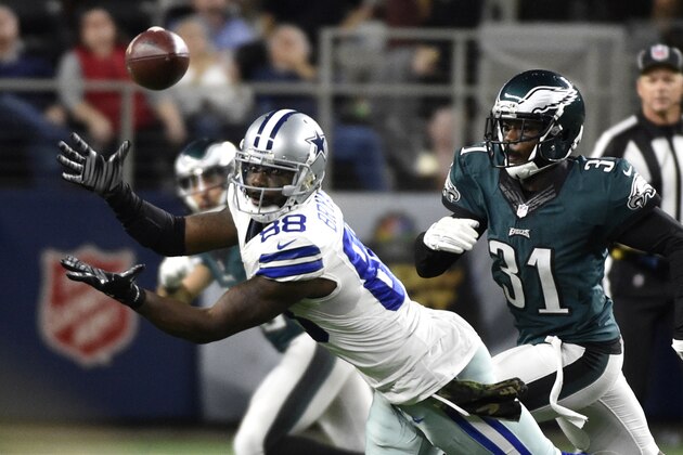 Dallas Cowboys' Dez Bryant (88) lays out for a pass he was unable to catch as Philadelphia Eagles' Byron Maxwell (31) defends in the second half of an NFL football game Sunday, Nov. 8, 2015, in Arlington, Texas. (AP Photo/Michael Ainsworth)
