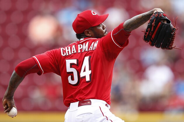 CINCINNATI, OH - AUGUST 27: Aroldis Chapman #54 of the Cincinnati Reds pitches in the ninth inning against the Los Angeles Dodgers at Great American Ball Park on August 27, 2015 in Cincinnati, Ohio. The Dodgers defeated the Reds 1-0. (Photo by Joe Robbins/Getty Images)