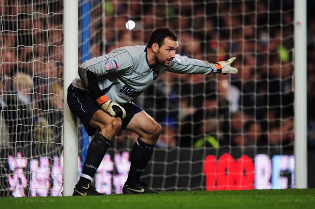 LONDON, ENGLAND - JANUARY 09: Marton Fulop of Ipswich Town organizes his defence during the FA Cup sponsored by E.ON 3rd round match between Chelsea and Ipswich Town at Stamford Bridge on January 9, 2011 in London, England. (Photo by Shaun Botterill/Getty Images) LONDON, ENGLAND - JANUARY 09: Marton Fulop of Ipswich Town organizes his defence during the FA Cup sponsored by E.ON 3rd round match between Chelsea and Ipswich Town at Stamford Bridge on January 9, 2011 in London, England. (Photo by Shaun Botterill/Getty Images)