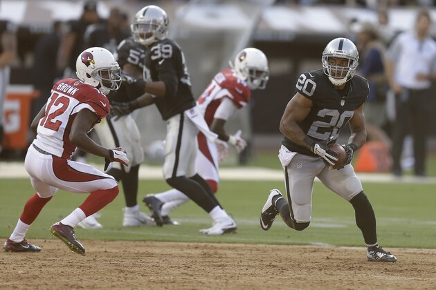 Oakland Raiders defensive back Nate Allen (20) runs against the Arizona Cardinals during an NFL preseason football game in Oakland, Calif., Sunday, Aug. 30, 2015. (AP Photo/Ben Margot)
