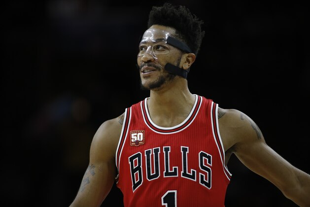 Chicago Bulls' Derrick Rose in action during an NBA basketball game against the Philadelphia 76ers, Monday, Nov. 9, 2015, in Philadelphia. (AP Photo/Matt Slocum)