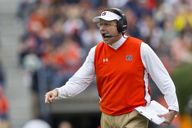 Auburn head coach Gus Malzahn yells to his players to get into formation during the first half of an NCAA college football game against Auburn, Saturday, Oct. 3, 2015, in Auburn, Ala. (AP Photo/Brynn Anderson)