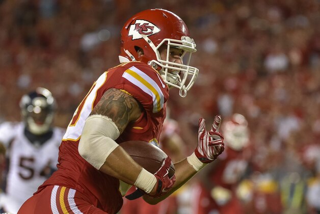 Kansas City Chiefs tight end James O'Shaughnessy (80) runs after a catch during an NFL football game on Thursday, Sept. 17, 2015, in Kansas City, Mo. (AP Photo/Reed Hoffmann)