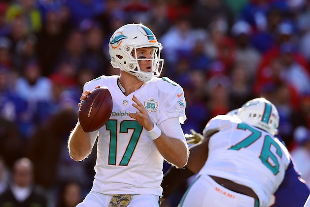 ORCHARD PARK, NY - NOVEMBER 08:   Ryan Tannehill #17 of the Miami Dolphins looks turnover throw against the Buffalo Bills during the first half at Ralph Wilson Stadium on November 8, 2015 in Orchard Park, New York.  (Photo by Rich Barnes/Getty Images)