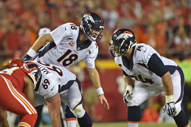 KANSAS CITY, MO - SEPTEMBER 17:  Quarterback Payton Manning #18 of the Denver Broncos calls out an audible against the Kansas City Chiefs during the first half at Arrowhead Stadium on September 17, 2015 in Kansas City, Missouri.  (Photo by Peter G. Aiken/Getty Images)