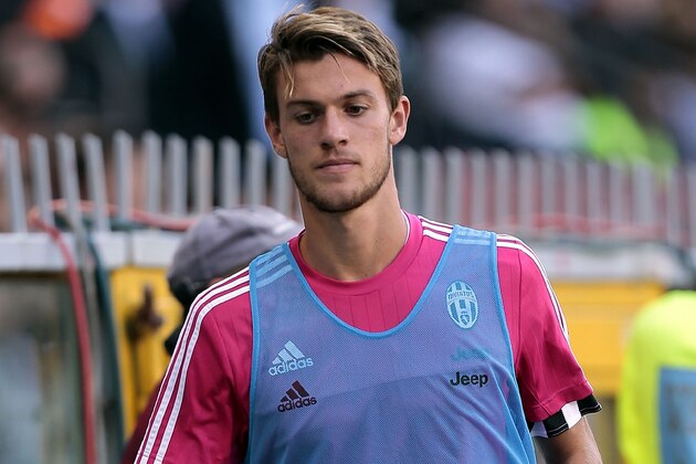 GENOA, ITALY - SEPTEMBER 20: Daniele Rugani of Juventus FC during the Serie A match between Genoa CFC and Juventus FC at Stadio Luigi Ferraris on September 20, 2015 in Genoa, Italy.  (Photo by Gabriele Maltinti/Getty Images)