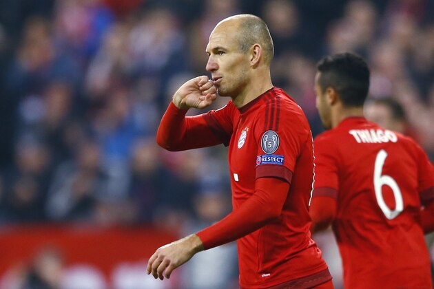Bayern's Arjen Robben celebrates after scoring his side's fourth goal during the Champions League Group F soccer match between Bayern Munich and Arsenal FC in Munich, southern Germany, Wednesday, Nov. 4, 2015. (AP Photo/Matthias Schrader)