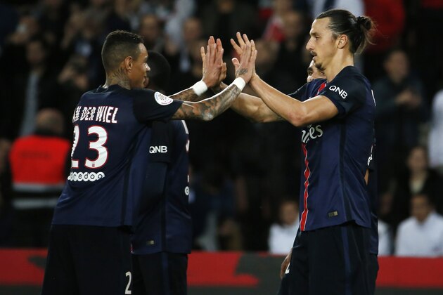 Paris Saint-Germain's Swedish forward Zlatan Ibrahimovic (R) is congratulated by his teamates after scoring a goal during the French L1 football match between Paris Saint-Germain(PSG) and Toulouse (TFC) on November 7, 2015 at the Parc des Princes stadium, in Paris. AFP PHOTO / THOMAS SAMSON (Photo credit should read THOMAS SAMSON/AFP/Getty Images) Paris Saint-Germain's Swedish forward Zlatan Ibrahimovic (R) is congratulated by his teamates after scoring a goal during the French L1 football match between Paris Saint-Germain(PSG) and Toulouse (TFC) on November 7, 2015 at the Parc des Princes stadium, in Paris. AFP PHOTO / THOMAS SAMSON (Photo credit should read THOMAS SAMSON/AFP/Getty Images)