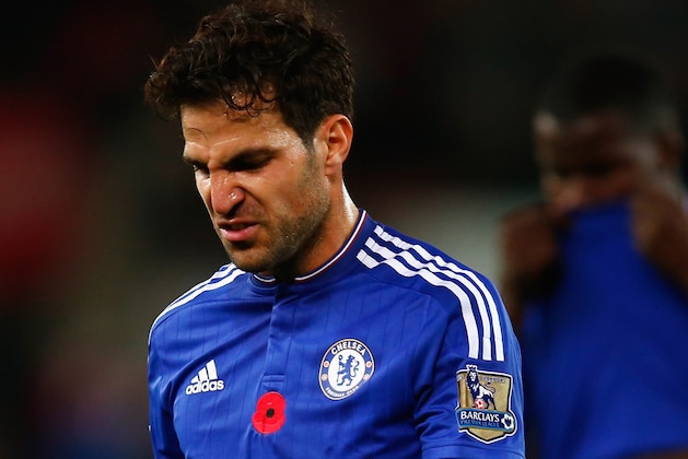 STOKE ON TRENT, ENGLAND - NOVEMBER 07: Sesc Fabregas of Chelsea reacts after his team's 0-1 defeat in the Barclays Premier League match between Stoke City and Chelsea at Britannia Stadium on November 7, 2015 in Stoke on Trent, England.  (Photo by Laurence Griffiths/Getty Images)