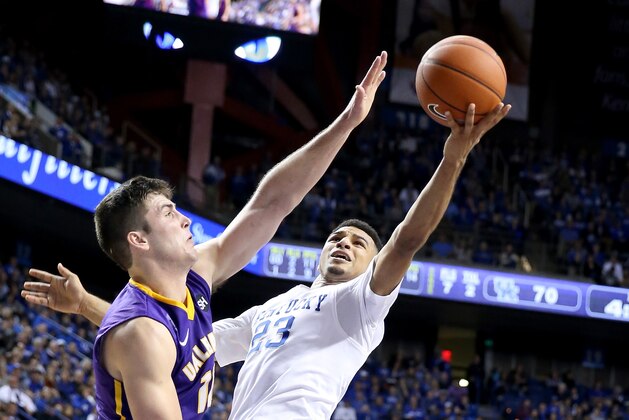 LEXINGTON, KY - NOVEMBER 13:  Jamal Murray #23 of the Kentucky Wildcats shoots the ball during the game against the Albany Great Danes at Rupp Arena on November 13, 2015 in Lexington, Kentucky.  (Photo by Andy Lyons/Getty Images)