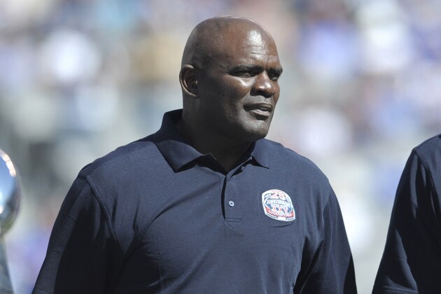 Former New York Giants' Lawrence Taylor looks on during a 25 year anniversary celebration at halftime of an NFL football game against the Atlanta Falcons, Sunday, Sept. 20, 2015, in East Rutherford, N.J. (AP Photo/Bill Kostroun)