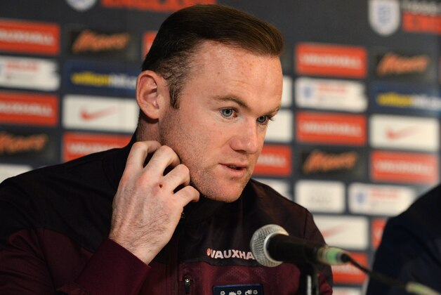 HERTFORD, ENGLAND - NOVEMBER 16: Wayne Rooney, Captain of England, during the England Press Conference at The Grove Hotel on November 16, 2015 in Hertford, England.  (Photo by Tony Marshall/Getty Images)