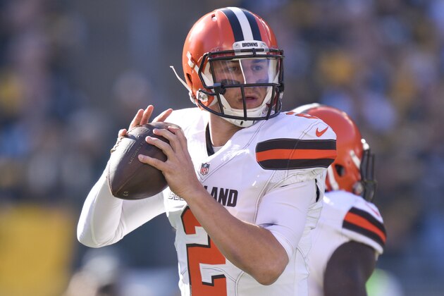 Cleveland Browns quarterback Johnny Manziel (2) looks to pass in the first quarter of an NFL football game against the Pittsburgh Steelers, Sunday, Nov. 15, 2015, in Pittsburgh. (AP Photo/Don Wright)