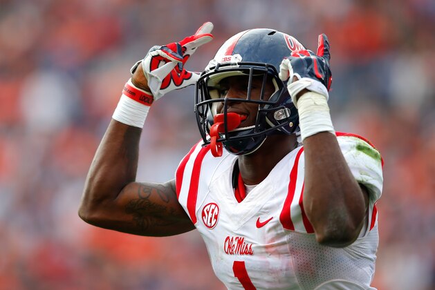 AUBURN, AL - OCTOBER 31:  Laquon Treadwell #1 of the Mississippi Rebels celebrates a touchdown reception against the Auburn Tigers at Jordan-Hare Stadium on October 31, 2015 in Auburn, Alabama.  (Photo by Kevin C. Cox/Getty Images)