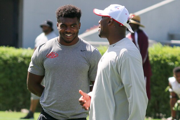Georgia 4-star running back commit Elijah Holyfield, the son of former heavyweight boxing champion Evander Holyfield, doesn't let the hecklers get to him. If anything, he uses all negativity as motivation.