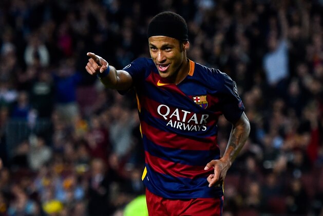 BARCELONA, SPAIN - NOVEMBER 04:  Neymar of FC Barcelona celebrates after scoring his team's third goal during the UEFA Champions League Group E match between FC Barcelona and FC BATE Borisov at the Camp Nou on November 4, 2015 in Barcelona, Spain.  (Photo by David Ramos/Getty Images)