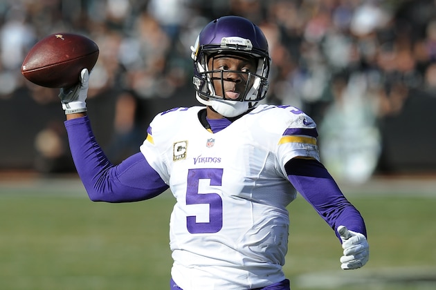 Minnesota Vikings quarterback (5) Teddy Bridgewater throws a pass during a game against the Oakland Raiders played at O.co Coliseum in Oakland, Calif. on Sunday, Nov. 15, 2015. (AP Photo/John Cordes)