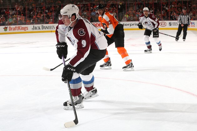 PHILADELPHIA, PA - NOVEMBER 10: Matt Duchene #9 of the Colorado Avalanche skates against the Philadelphia Flyers at Wells Fargo Center on November 10, 2015 in Philadelphia, Pennsylvania. (Photo by Patrick Smith/Getty Images)