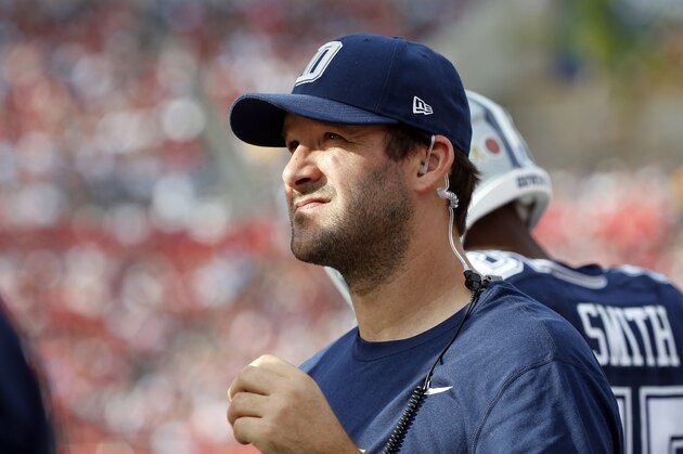 Dallas Cowboys quarterback Tony Romo on the sidelines during the third quarter of an NFL football game against the Tampa Bay Buccaneers Sunday, Nov. 15, 2015, in Tampa, Fla. (AP Photo/Brian Blanco)
