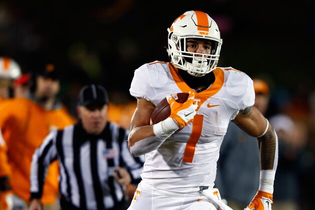 COLUMBIA, MO - NOVEMBER 21:  Running back Jalen Hurd #1 of the Tennessee Volunteers carries the ball during the game against the Missouri Tigers at Faurot Field/Memorial Stadium on November 21, 2015 in Columbia, Missouri.  (Photo by Jamie Squire/Getty Images)