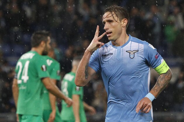 Lazio’s Lucas Biglia celebrates after scoring during an Europa League Group C soccer match between Lazio and Saint-Etienne, at Rome's Olympic stadium, Thursday, Oct. 1, 2015. (AP Photo/Riccardo De Luca)