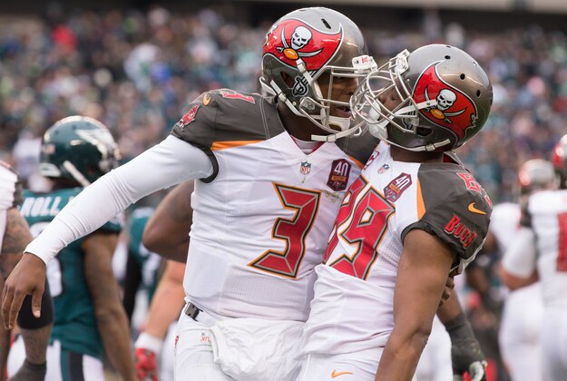 Nov 22, 2015; Philadelphia, PA, USA; Tampa Bay Buccaneers quarterback Jameis Winston (3) and wide receiver Russell Shepard (89) celebrate their touchdown connection during the second quarter against the Philadelphia Eagles at Lincoln Financial Field. Mandatory Credit: Bill Streicher-USA TODAY Sports
