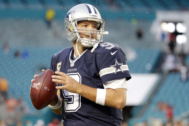 Dallas Cowboys quarterback Tony Romo (9) warms up before an NFL football game against the Miami Dolphins, Sunday, Nov. 22, 2015, in Miami Gardens, Fla.  (AP Photo/Lynne Sladky)