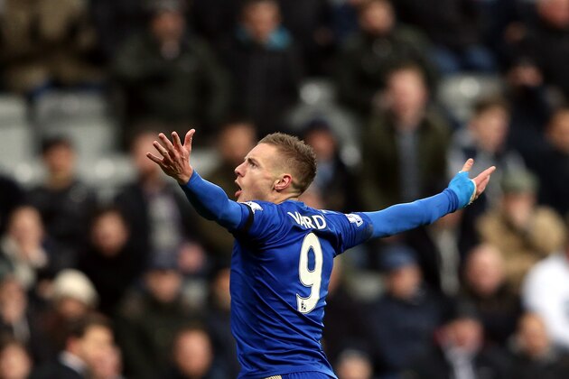 Leicester City's Jamie Vardy celebrates his goal during the English Premier League soccer match between Newcastle United and Leicester City at St James' Park, Newcastle, England, Saturday, Nov. 21, 2015. (AP Photo/Scott Heppell)