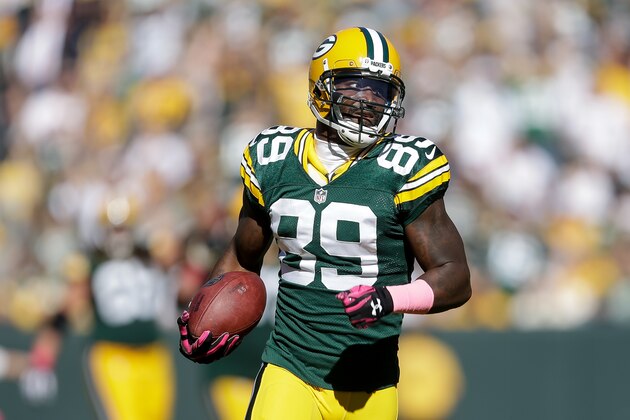 GREEN BAY, WI - OCTOBER 11: James Jones #89 of the Green Bay Packers runs the football in for a touchdown against the St. Louis Rams in the third quarter on a 65 yard pass from quarterback Aaron Rodgers #12 at Lambeau Field on October 11, 2015 in Green Bay, Wisconsin. (Photo by Mike McGinnis/Getty Images) GREEN BAY, WI - OCTOBER 11: James Jones #89 of the Green Bay Packers runs the football in for a touchdown against the St. Louis Rams in the third quarter on a 65 yard pass from quarterback Aaron Rodgers #12 at Lambeau Field on October 11, 2015 in Green Bay, Wisconsin. (Photo by Mike McGinnis/Getty Images)