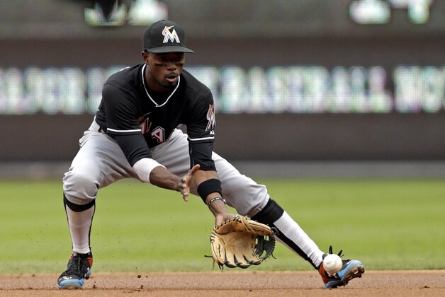 PHILADELPHIA, PA - OCTOBER 4: Dee Gordon #9 of the Miami Marlins in action during an MLB game against the Philadelphia Phillies at Citizens Bank Park on October 4, 2015 in Philadelphia, Pennsylvania. (Photo by Adam Hunger/Getty Images)